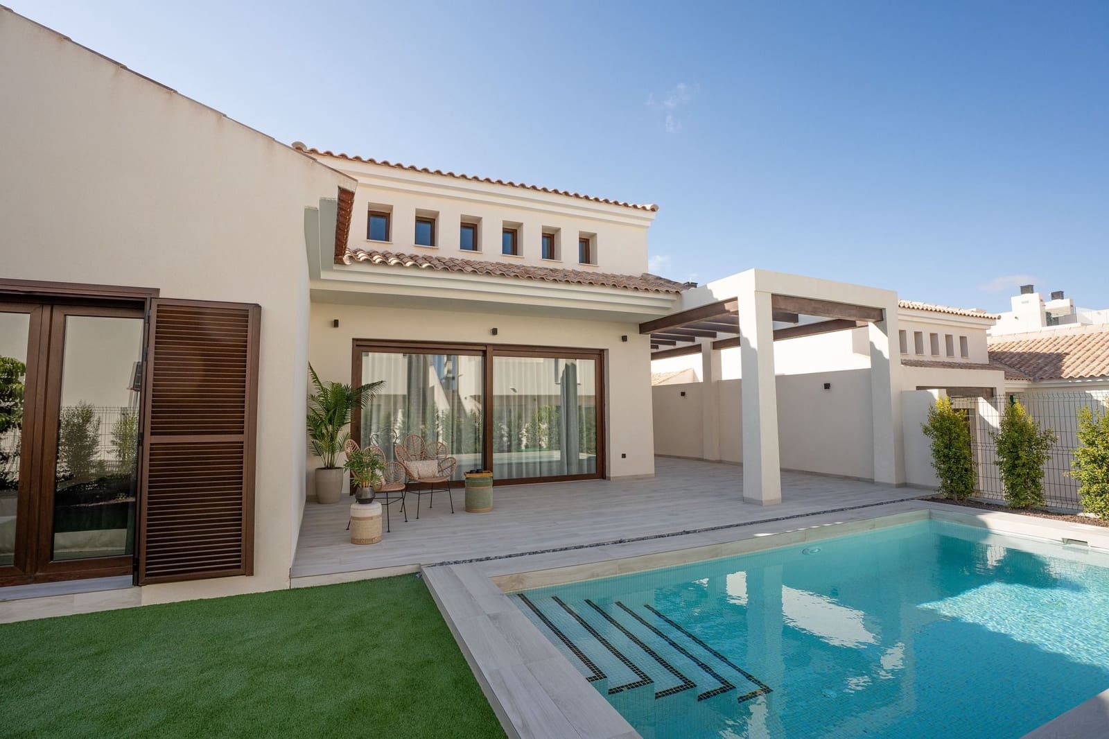 3 bedroom Villa for sale in Algorfa with pool - € 555,000 (Ref: 9446038)