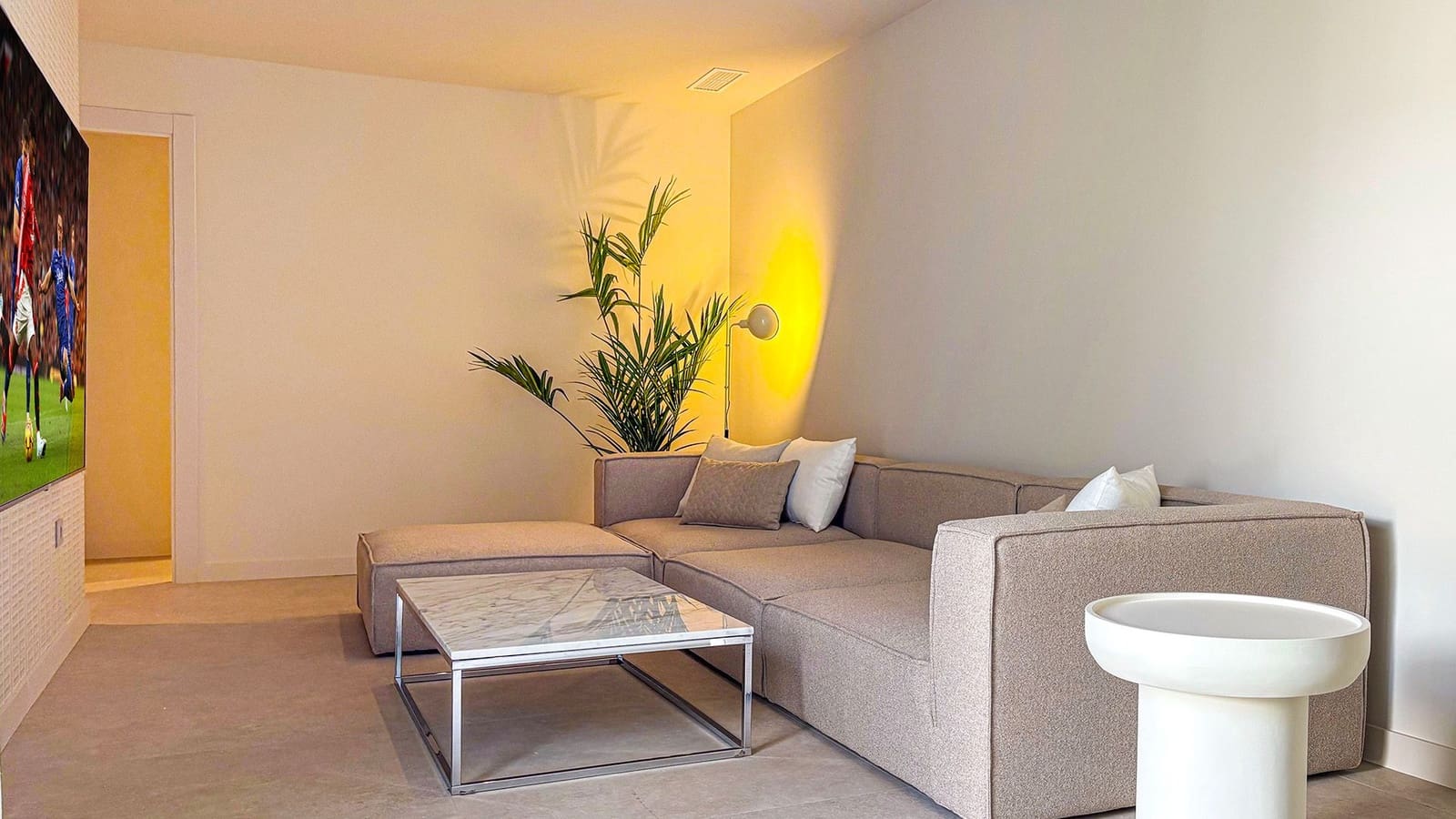 4 makuuhuone Huvila myytävänä paikassa Ciudad Quesada mukana uima-altaan - 699 000 € (Ref: 9460922)