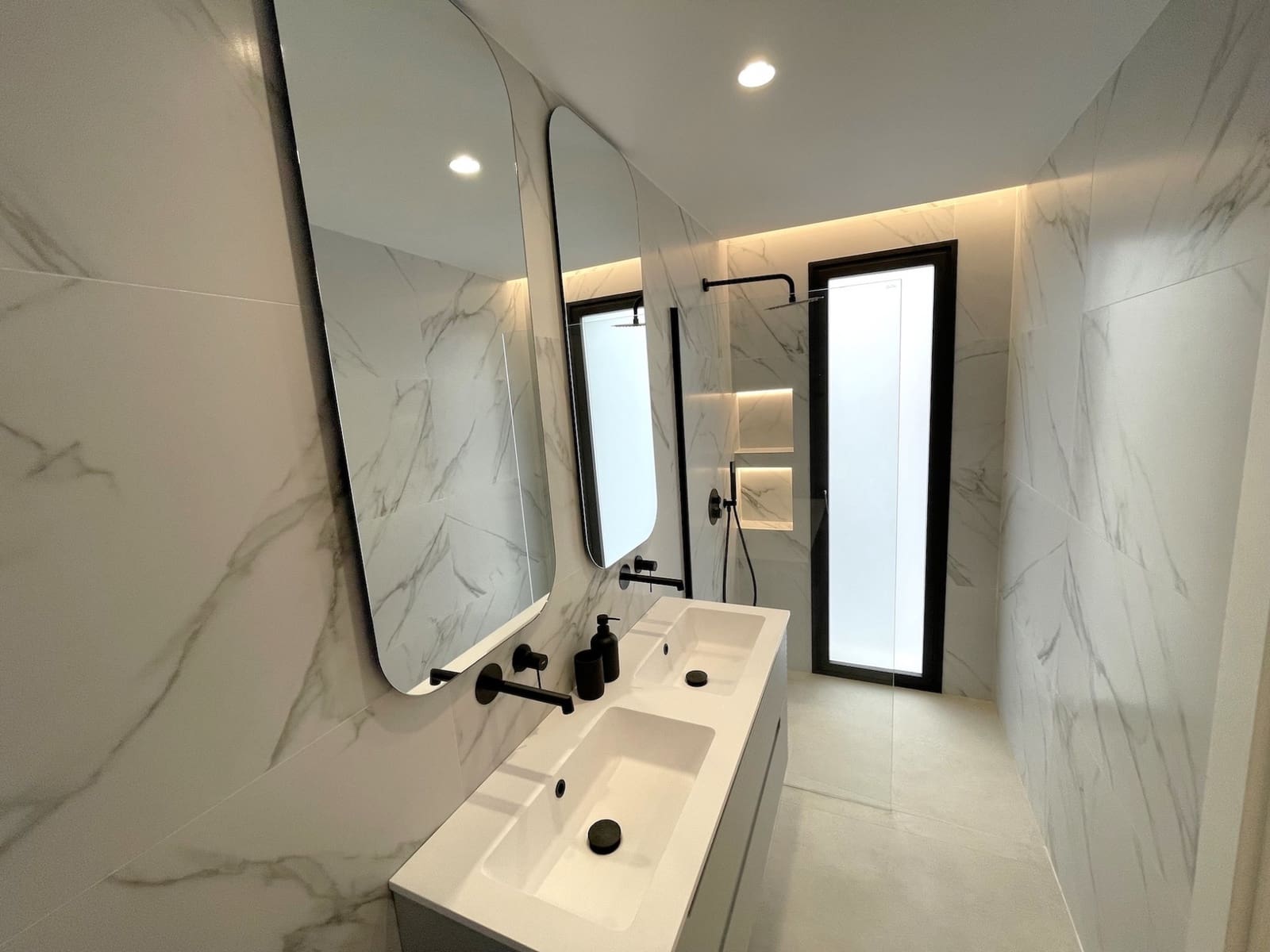 3 soveværelse Villa til salg i Molina de Segura med swimmingpool - € 379.000 (Ref: 9465121)