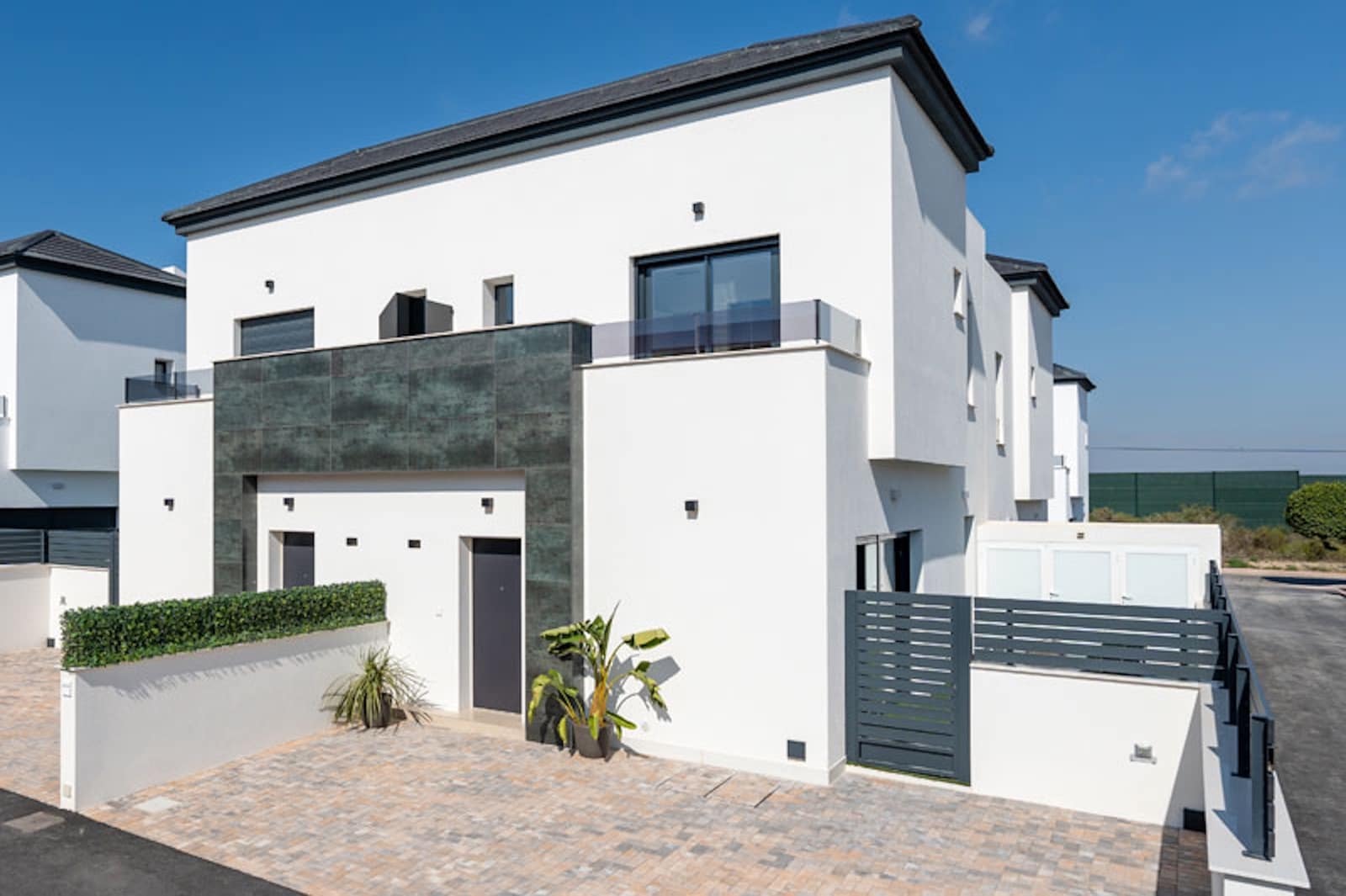 3 quarto Moradia para venda em Gran Alacant com piscina - 350 000 € (Ref: 9470877)