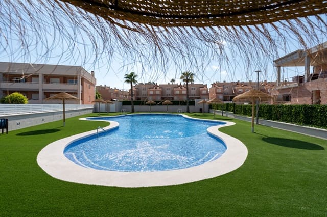 Chalet de 3 habitaciones en Monte y Mar, Santa Pola en venta con piscina - 350.000 € (Ref: 9470877)
