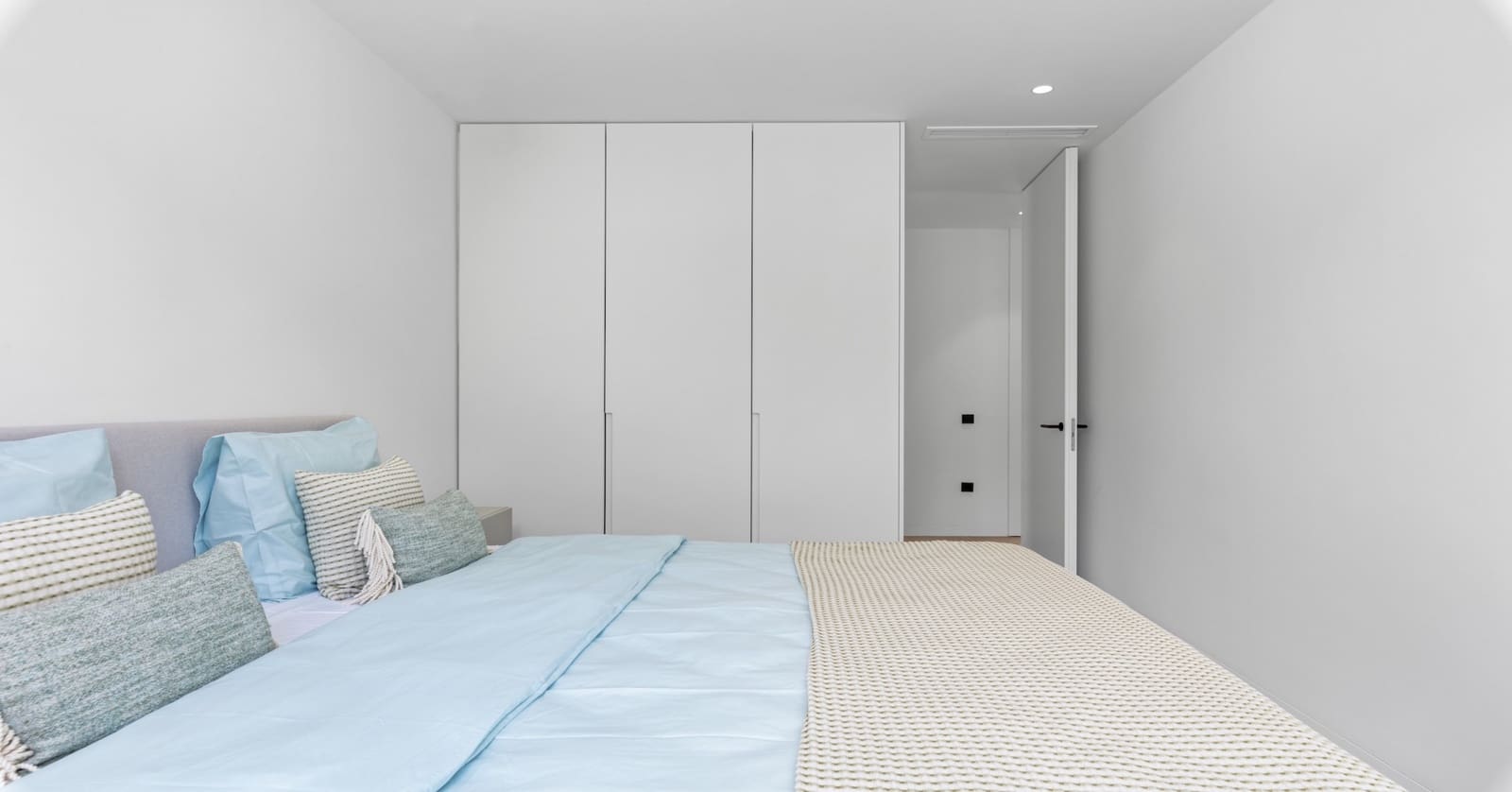 3 bedroom Villa for sale in Las Colinas Golf with pool garage - € 1,875,000 (Ref: 9483750)