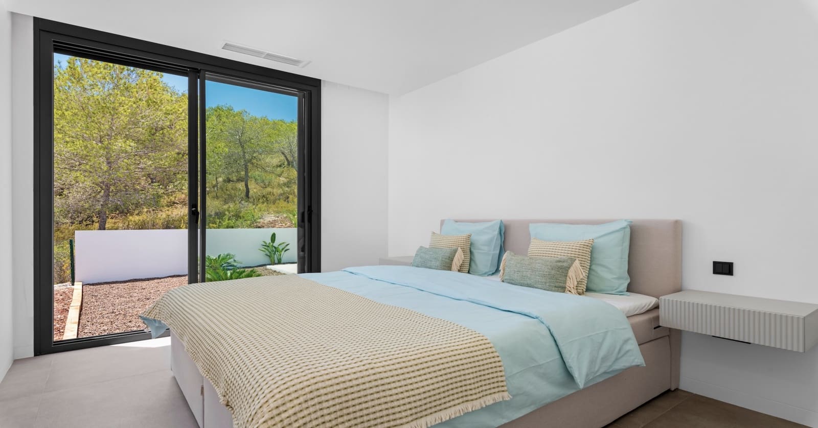 3 bedroom Villa for sale in Las Colinas Golf with pool garage - € 1,875,000 (Ref: 9483750)