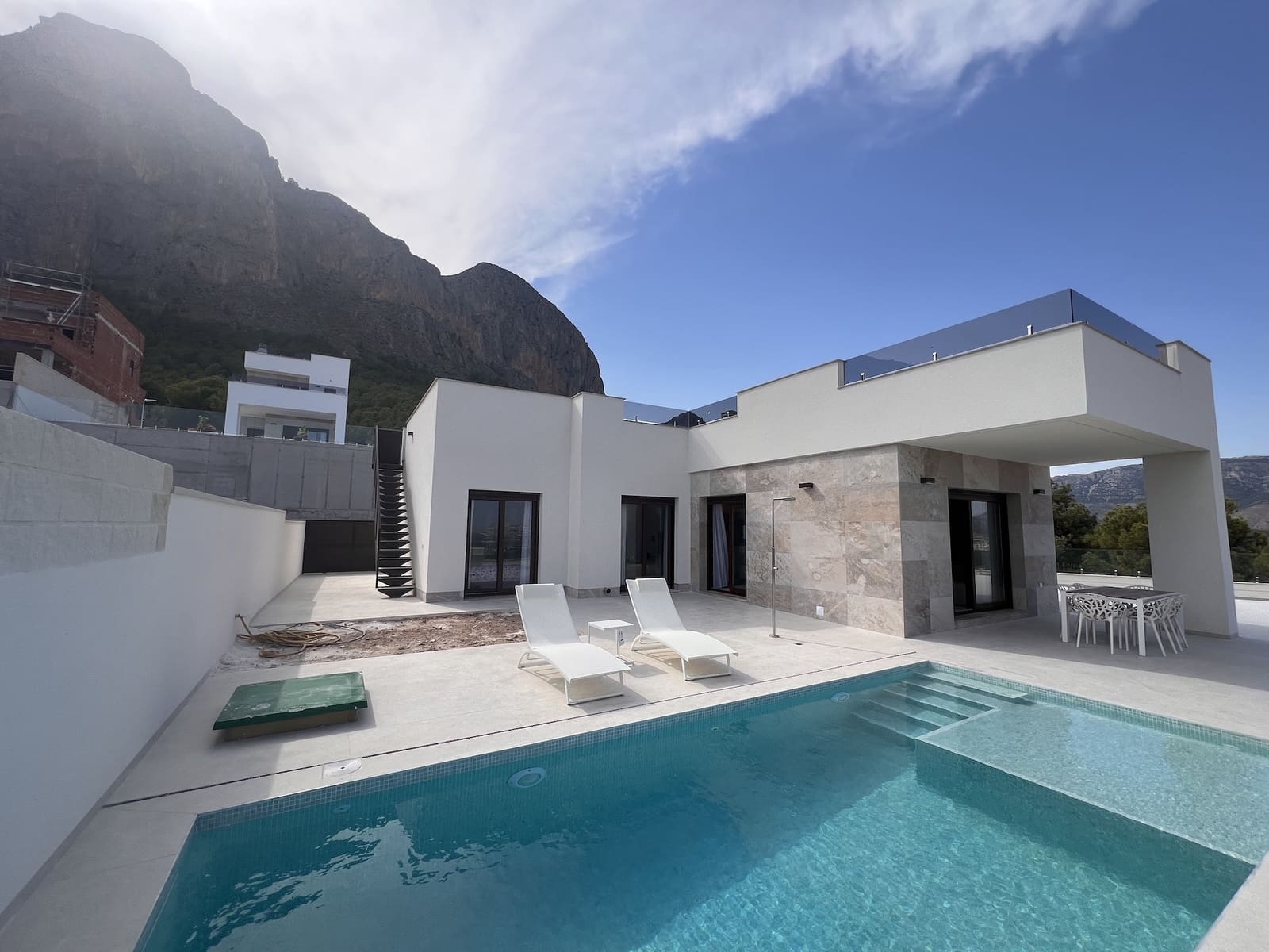 3 sovrum Villa till salu i Polop med pool - 649 000 € (Ref: 9521123)