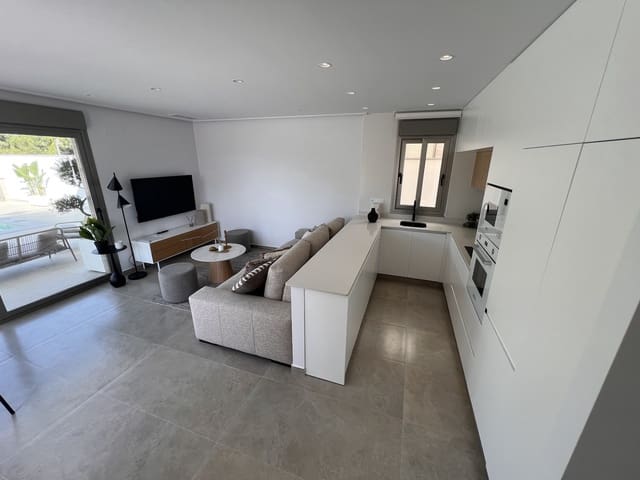 3 Zimmer Villa zu verkaufen in Pilar de la Horadada ciudad, Pilar de la Horadada mit Pool - 474.000 € (Ref: 9542859)