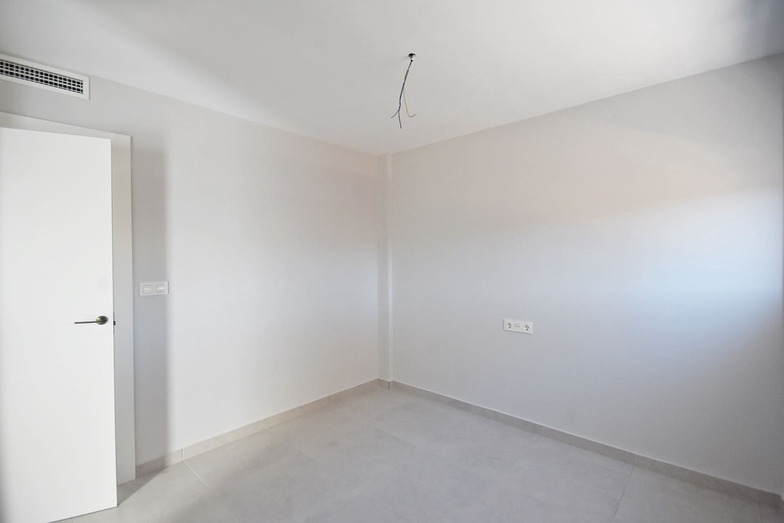 Chalet de 3 habitaciones en Puerto de Mazarron en venta con piscina - 294.000 € (Ref: 9590611)