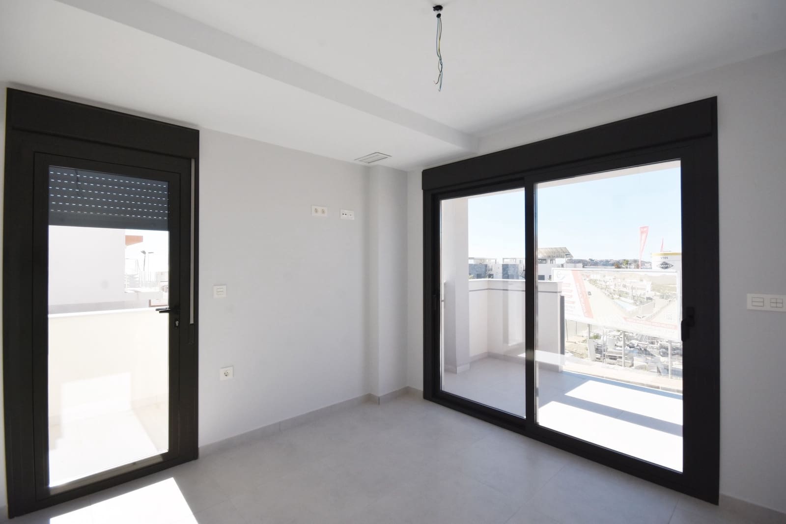 Chalet de 3 habitaciones en Puerto de Mazarron en venta con piscina - 294.000 € (Ref: 9590611)