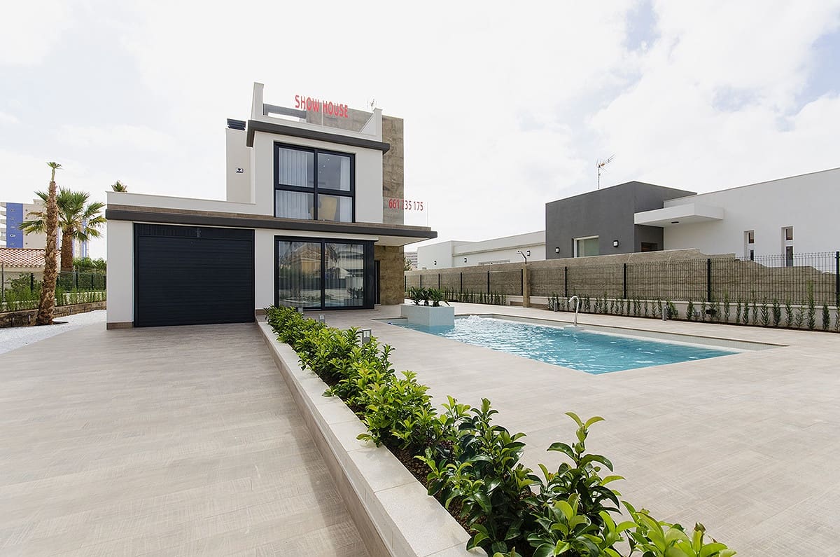 4 sypialnia Willa na sprzedaż w Dehesa de Campoamor z basenem garażem - 995 000 € (Ref: 9795461)