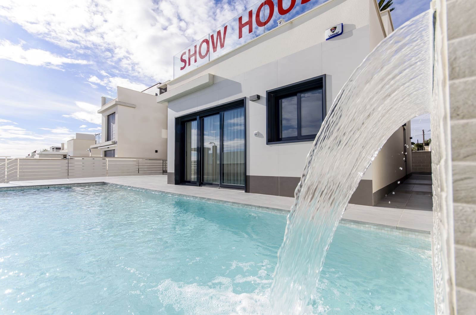 3 soveværelse Villa til salg i San Miguel de Salinas med swimmingpool garage - € 1.250.000 (Ref: 9795462)
