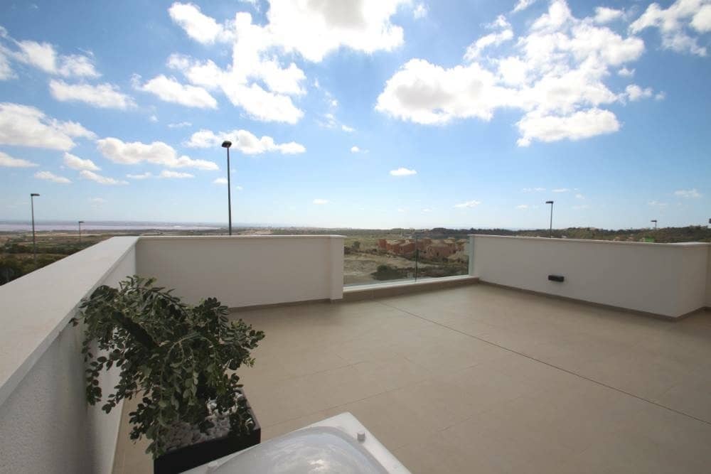 3 bedroom Villa for sale in San Miguel de Salinas with pool garage - € 630,000 (Ref: 9795463)