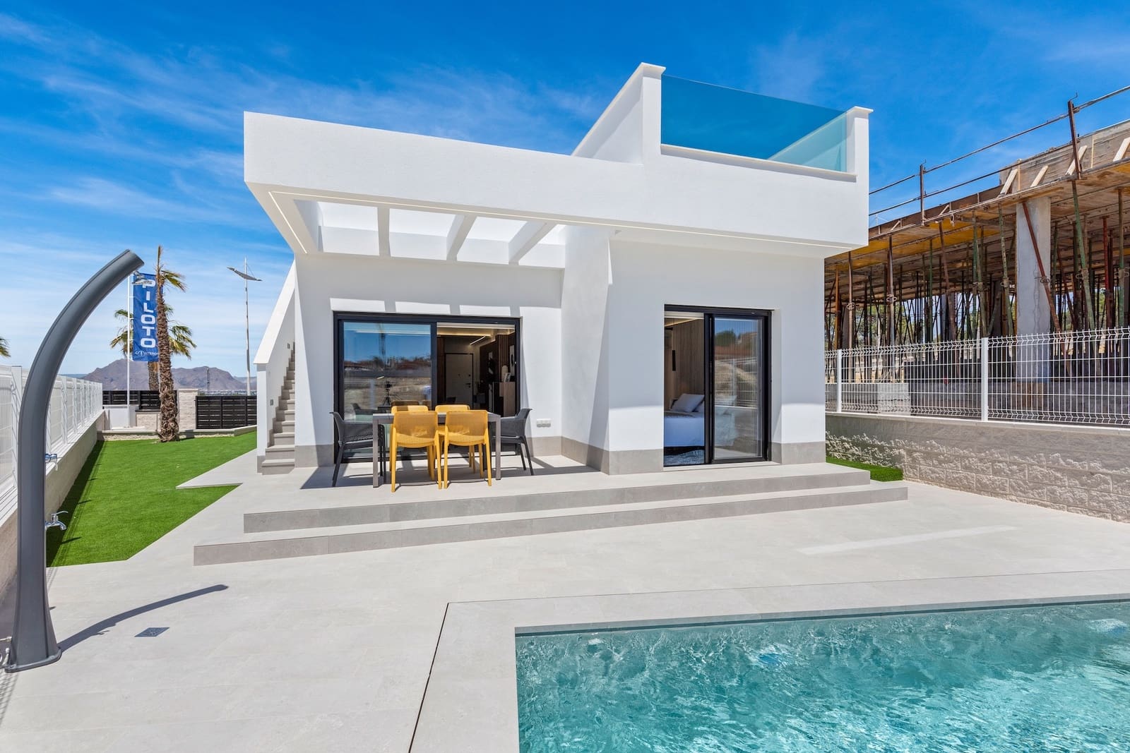 3 bedroom Villa for sale in Algorfa with pool garage - € 445,000 (Ref: 9795786)