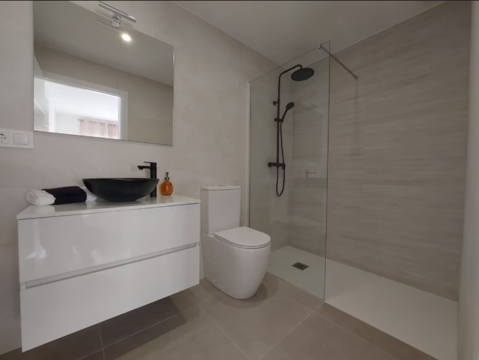 3 Zimmer Villa zu verkaufen in Roldan mit Pool - 272.000 € (Ref: 9795787)