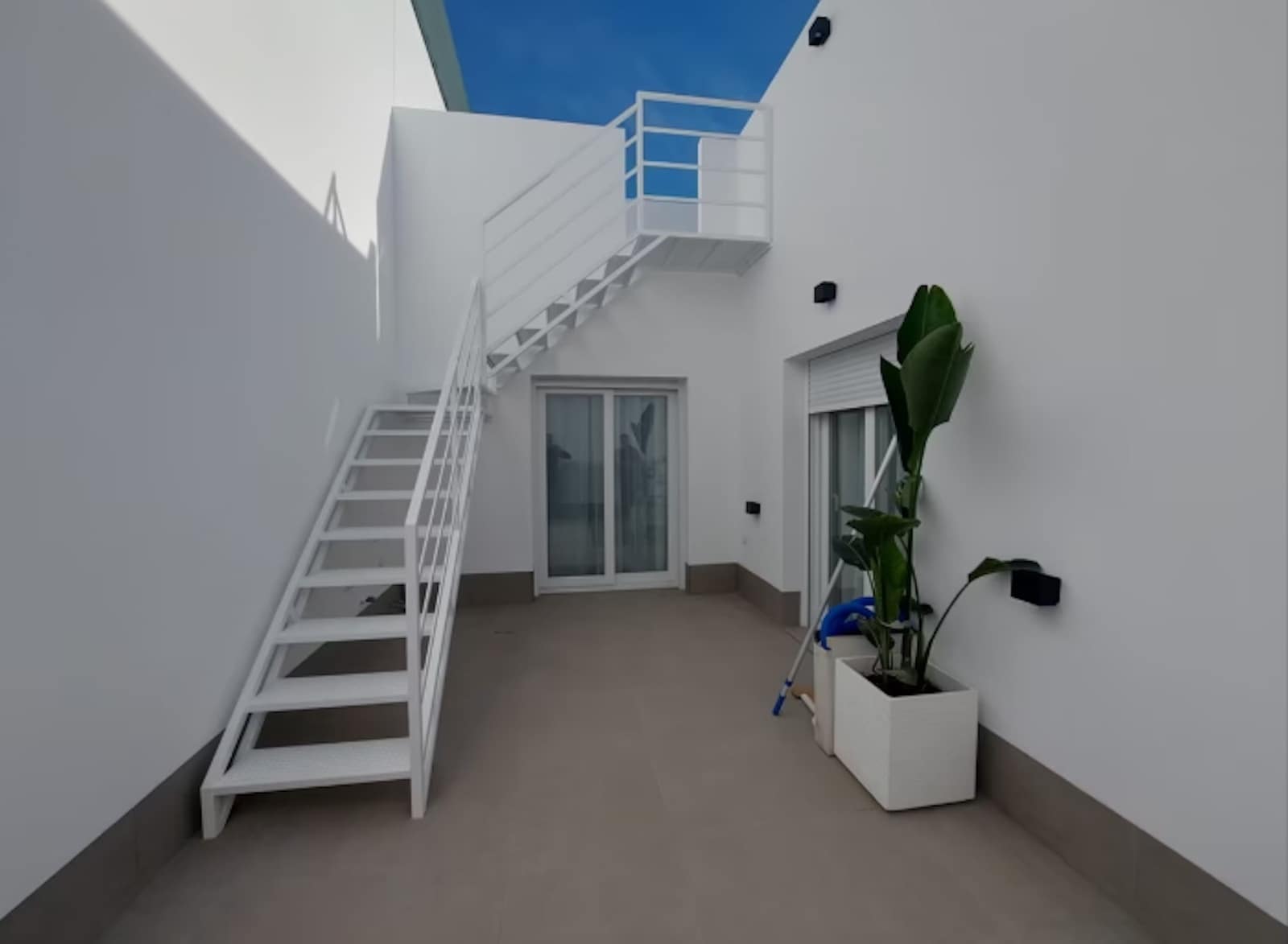 2 soverom Villa til salgs i Roldan med svømmebasseng - € 242 000 (Ref: 9795844)