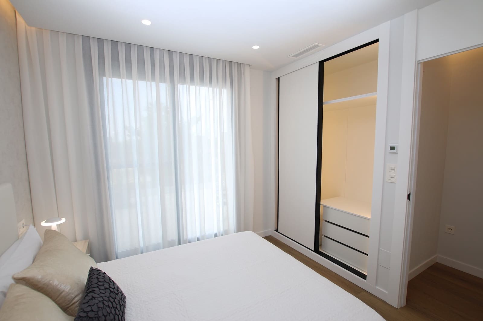 3 sypialnia Willa na sprzedaż w Pilar de la Horadada z basenem - 725 000 € (Ref: 9795860)