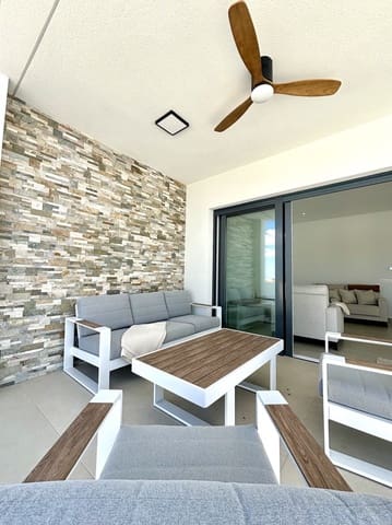 3 bedroom Villa for sale in Benijófar with pool - € 589,000 (Ref: 9795863)