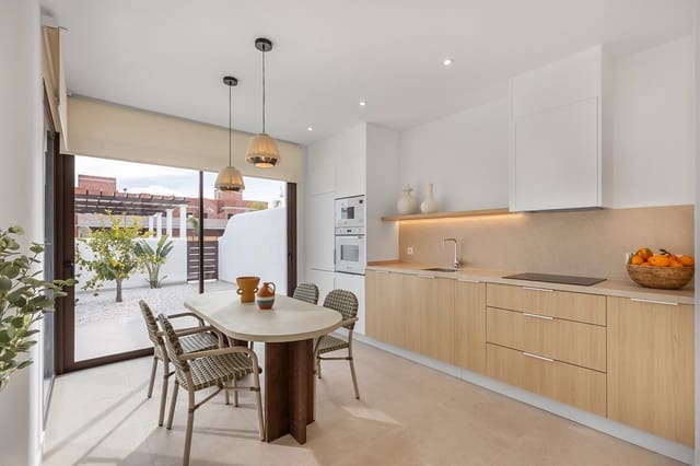 3 quarto Apartamento para venda em Centro, Los Alcázares com piscina - 399 000 € (Ref: 9795865)