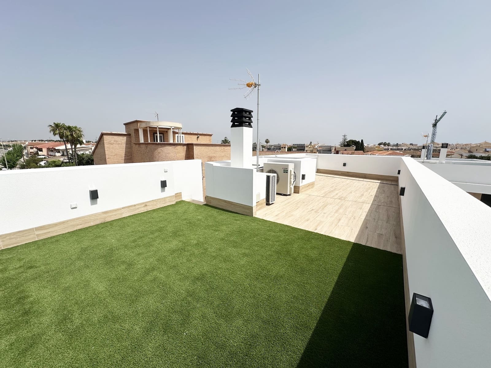 3 slaapkamer Villa te koop in Torre de la Horadada met zwembad - € 599.000 (Ref: 9795905)