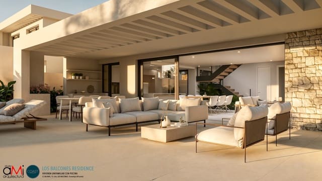 4 bedroom Villa for sale in Los Balcones with pool - € 815,000 (Ref: 9795934)