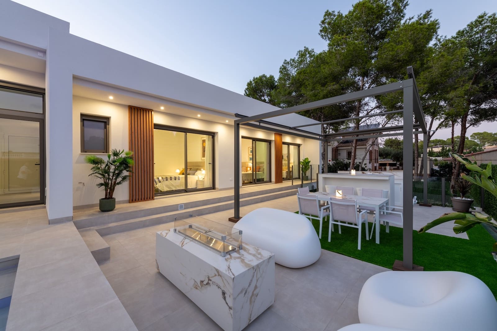 3 sovrum Villa till salu i Pinar de Campoverde med pool garage - 845 000 € (Ref: 9813602)