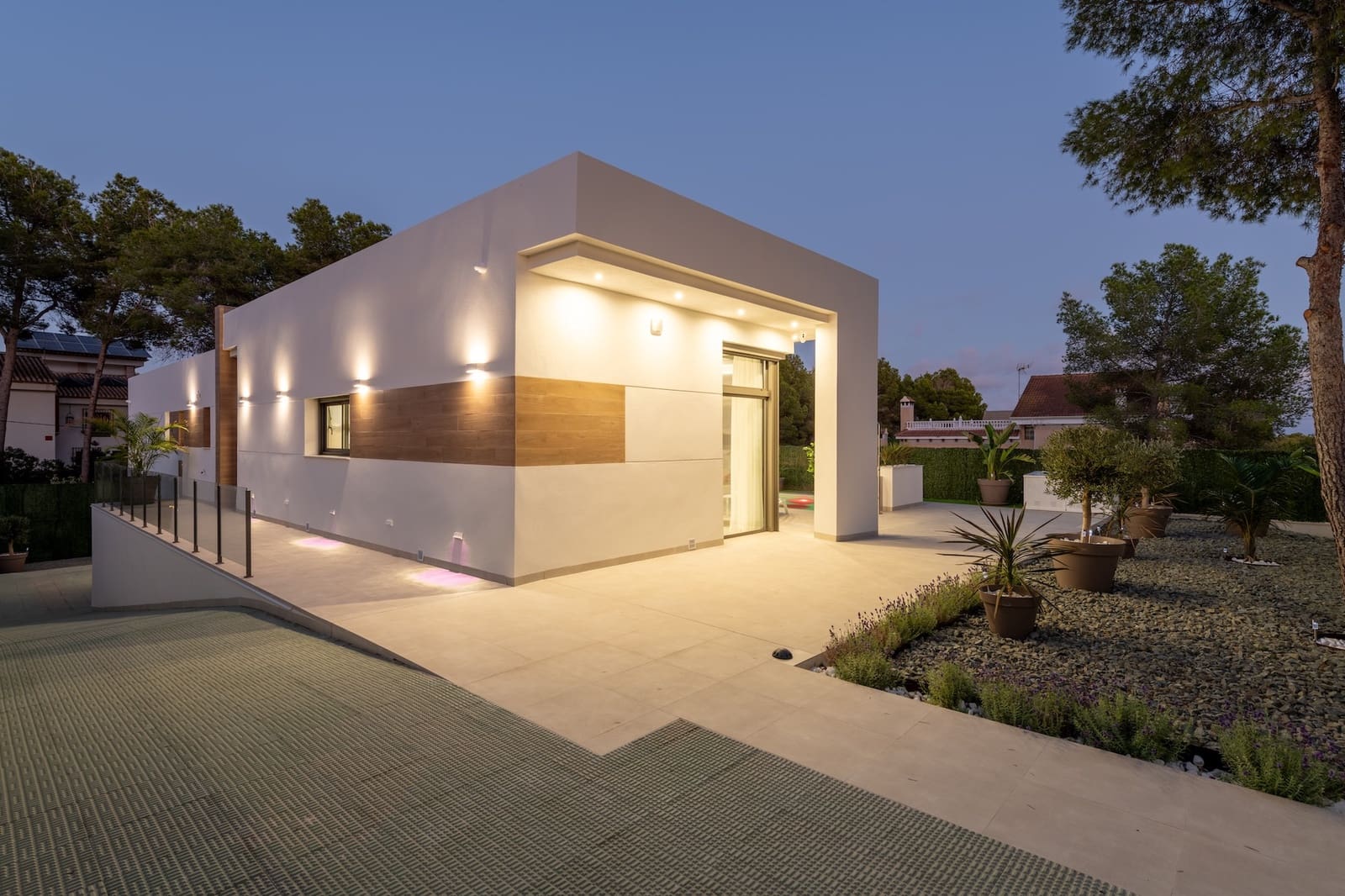 3 sovrum Villa till salu i Pinar de Campoverde med pool garage - 845 000 € (Ref: 9813602)