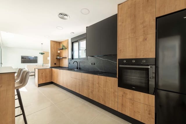 3 soverom Villa til salgs i Calasparra med svømmebasseng - € 355 000 (Ref: 9813603)