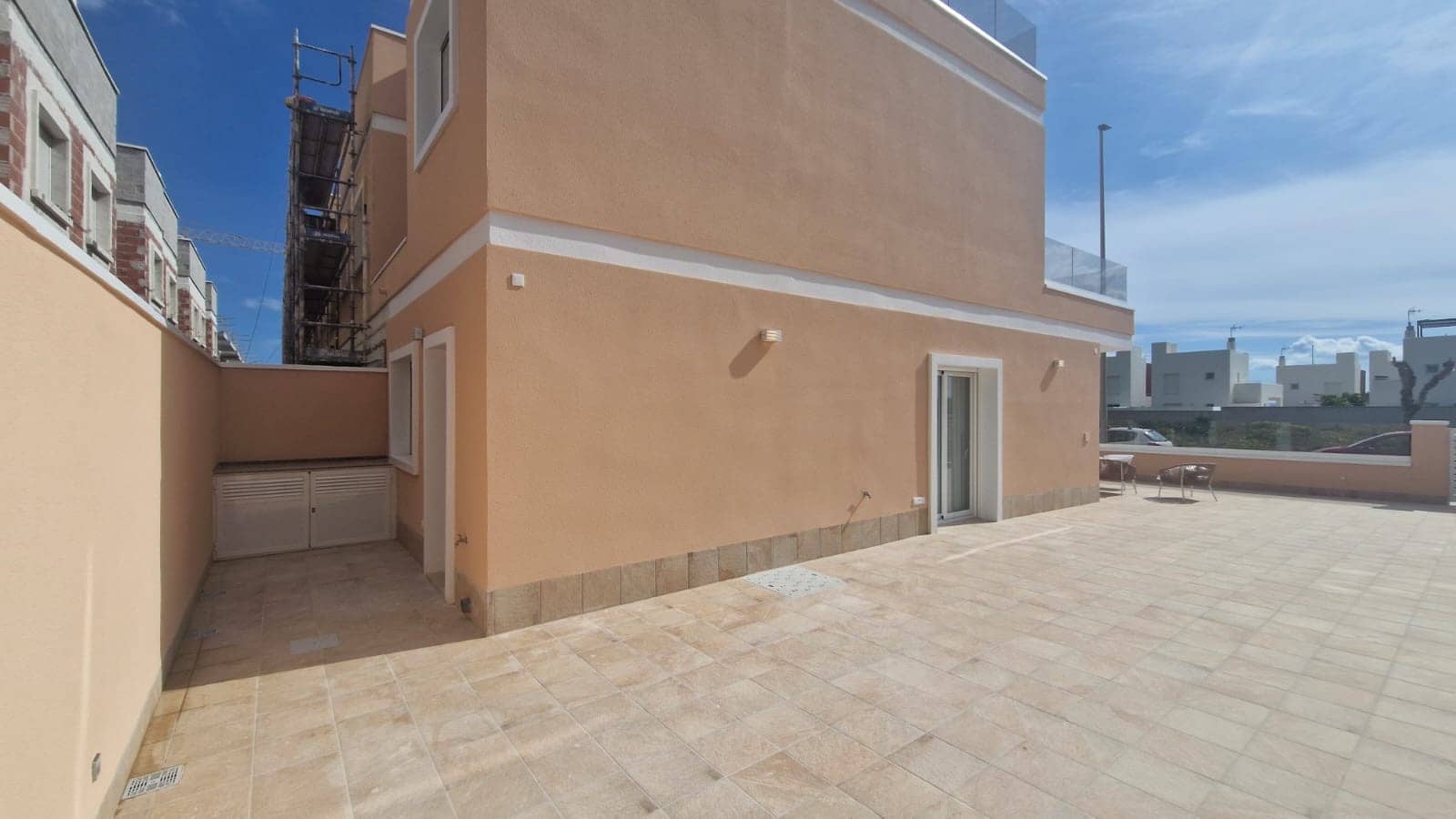 Casa de 3 habitaciones en Pilar de la Horadada en venta con piscina - 309.900 € (Ref: 9844617)