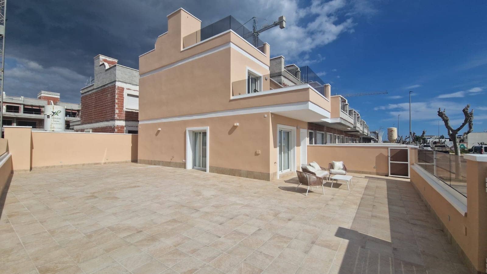 Casa de 3 habitaciones en Pilar de la Horadada en venta con piscina - 309.900 € (Ref: 9844617)