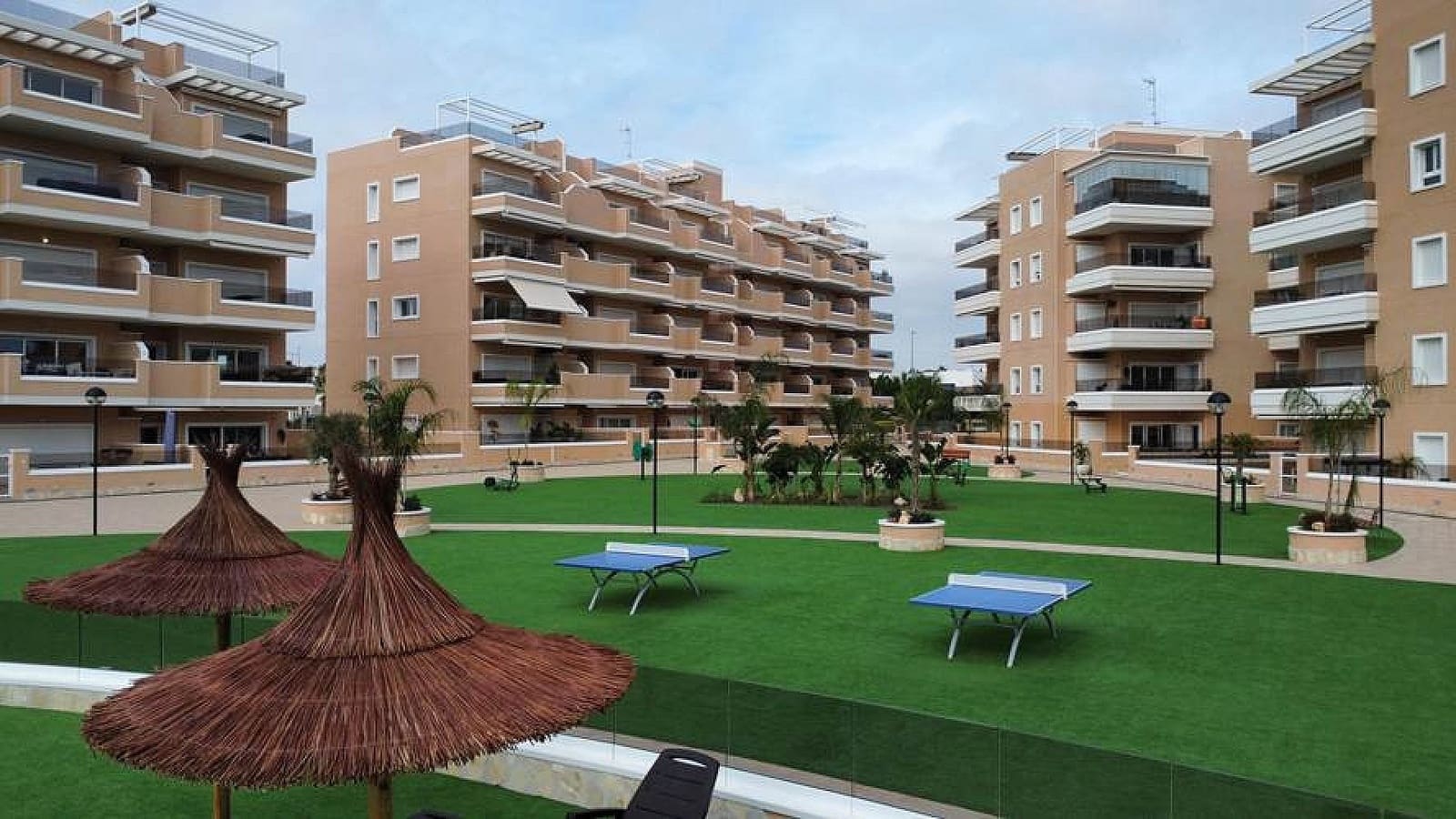 3 soverom Leilighet til salgs i El Raso med svømmebasseng - € 344 000 (Ref: 9844625)