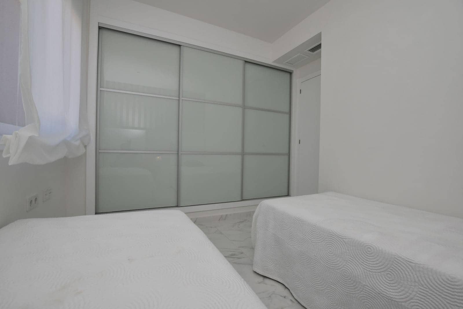 2 sypialnia Apartament na sprzedaż w San Miguel de Salinas z basenem garażem - 243 800 € (Ref: 9891568)