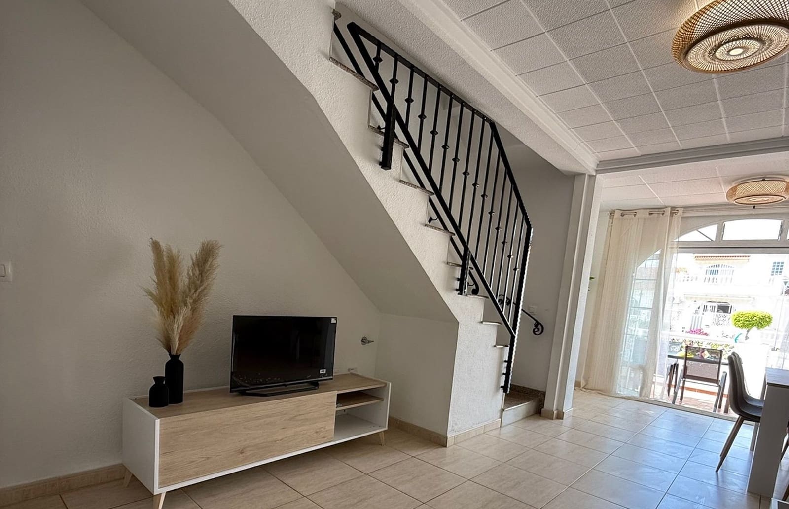 2 bedroom Townhouse for sale in El Chaparral with garage - € 187,000 (Ref: 9898579)