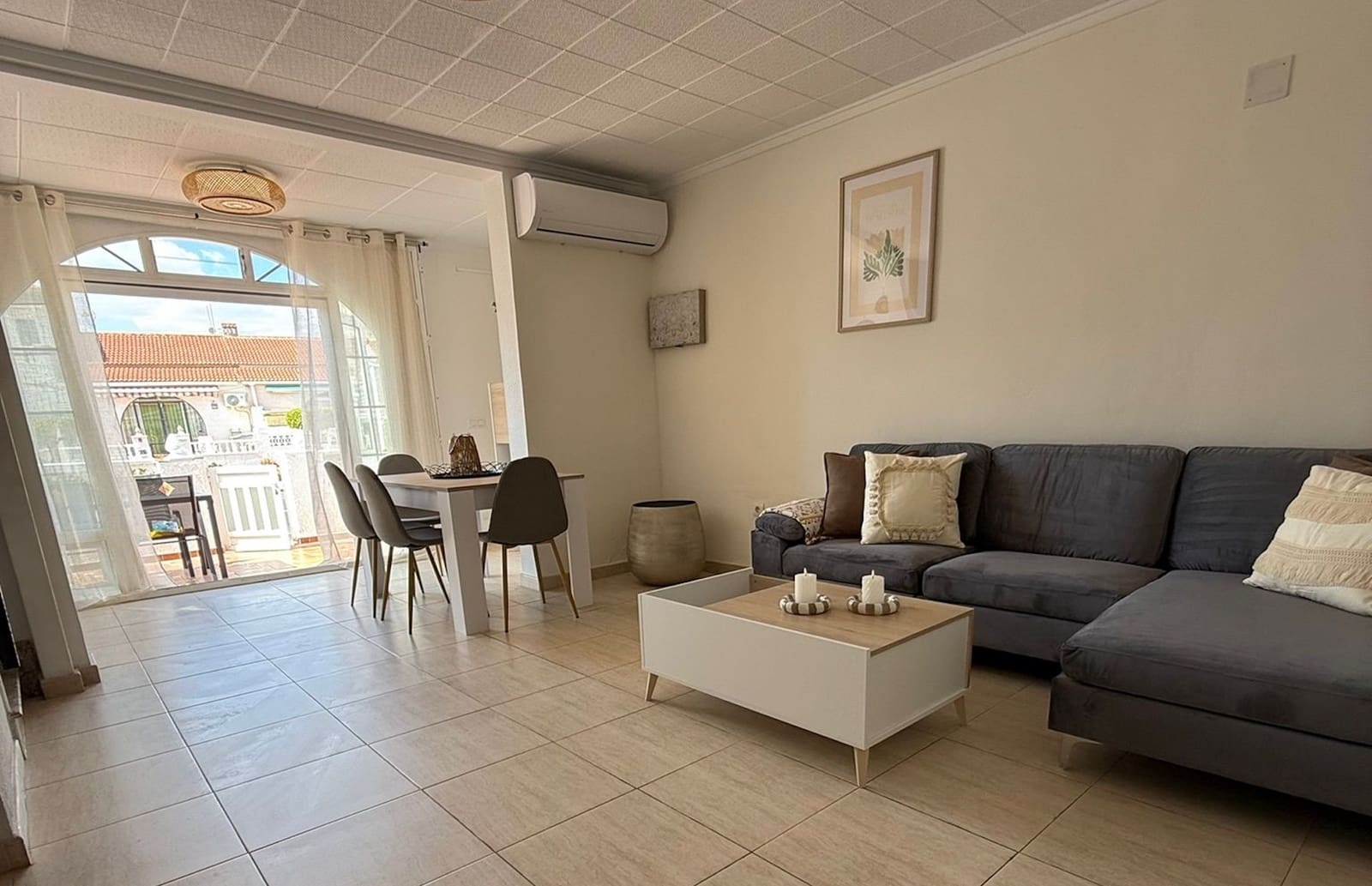 2 bedroom Townhouse for sale in El Chaparral with garage - € 187,000 (Ref: 9898579)