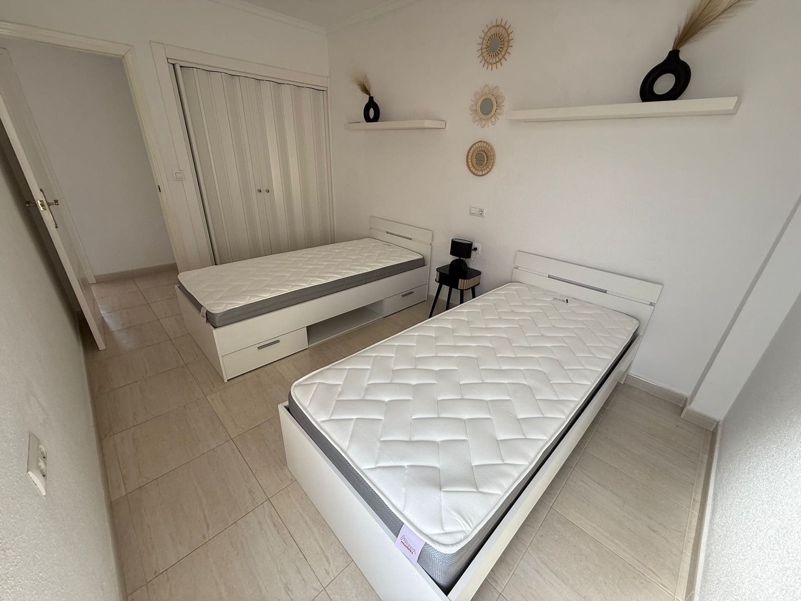 2 bedroom Townhouse for sale in El Chaparral with garage - € 187,000 (Ref: 9898579)