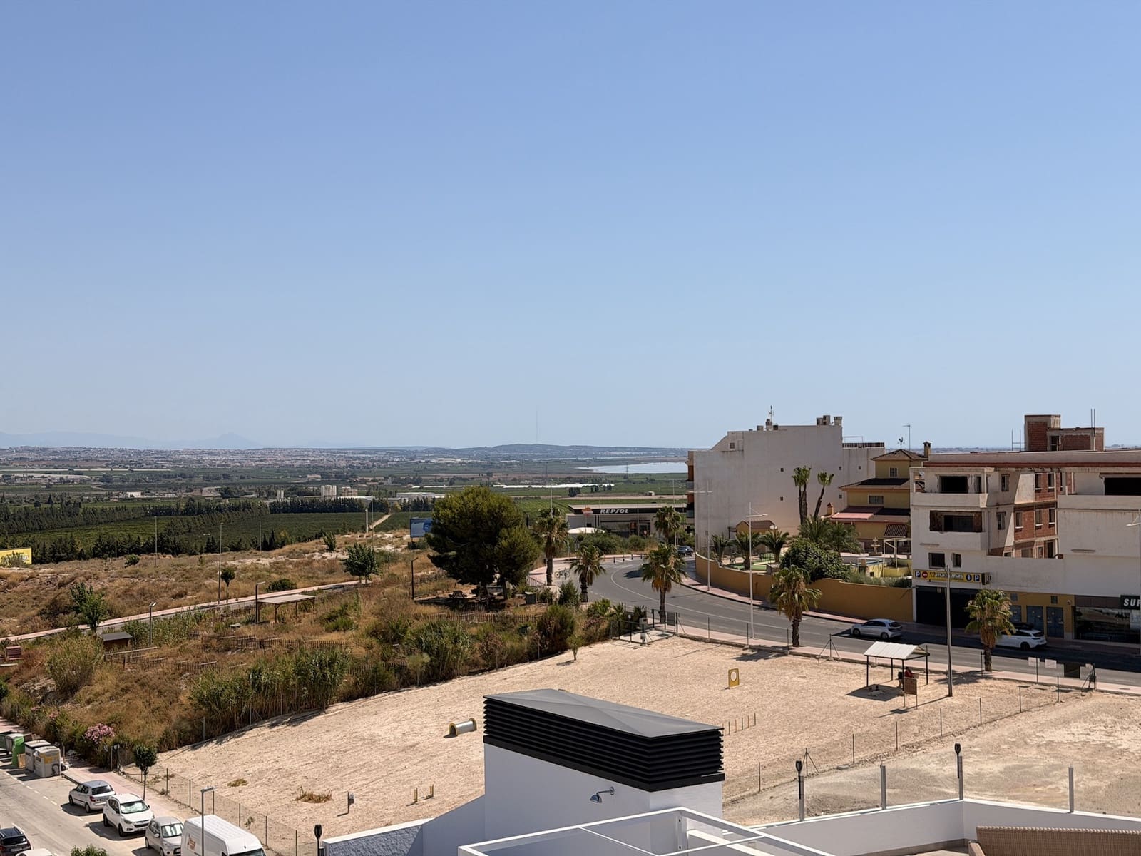 Ático de 3 habitaciones en San Miguel de Salinas en venta con piscina garaje - 395.000 € (Ref: 9948956)