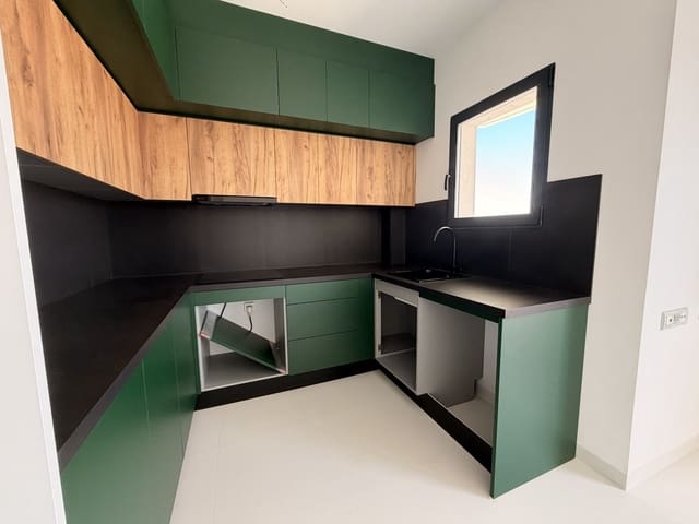 Ático de 3 habitaciones en San Miguel de Salinas en venta con piscina garaje - 395.000 € (Ref: 9948956)