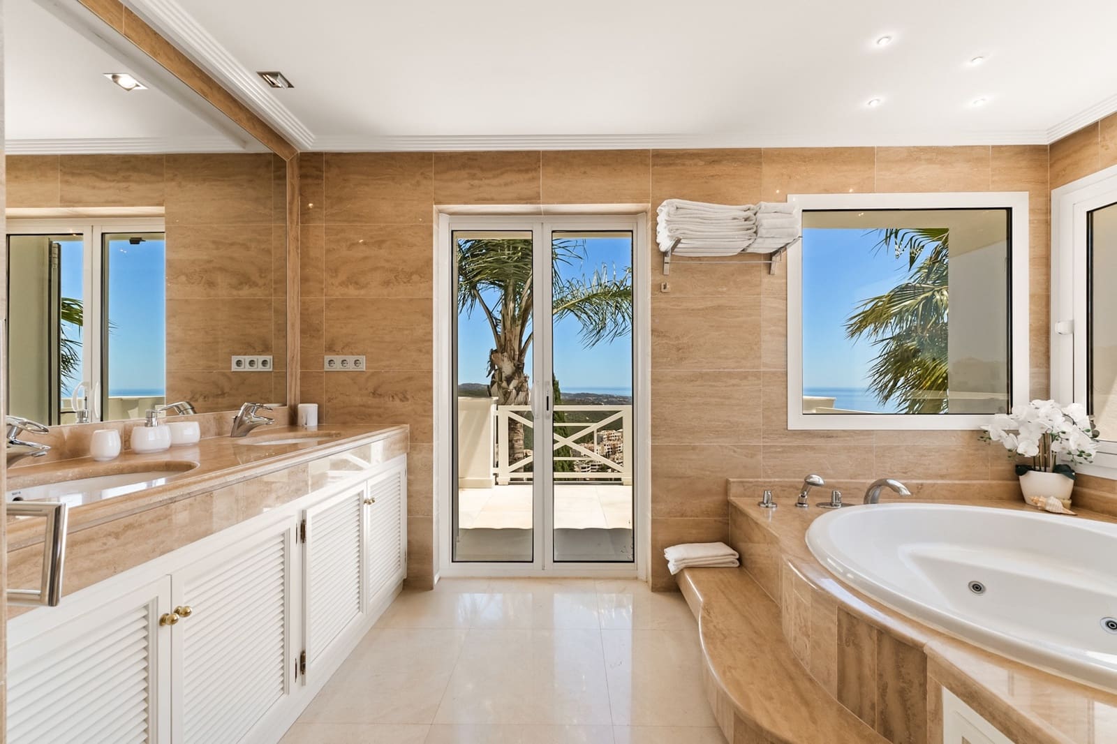 6 chambre Villa/Maison à vendre à Marbella avec piscine garage - 3 995 000 € (Ref: 9953552)