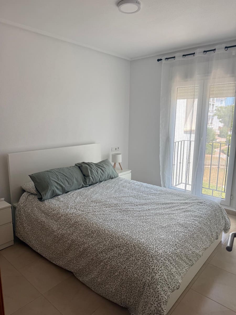 2 makuuhuone Huoneisto vuokrattavana paikassa La Torre Golf Resort mukana uima-altaan 
autotalli - 750 € (Ref: 10009252)