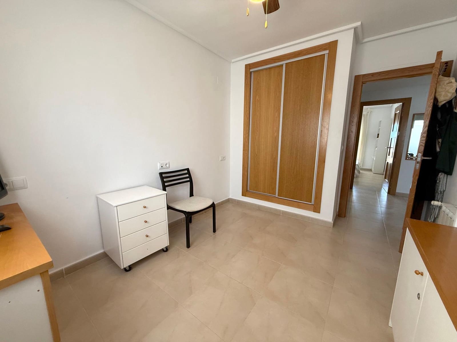 2 sovrum Lägenhet till salu i La Torre Golf Resort med pool - 159 000 € (Ref: 10030708)
