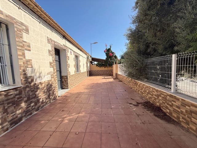 4 soverom Finca/Herregård til salgs i Gea y Truyols, Murcia by med svømmebasseng - € 235 000 (Ref: 10155443)