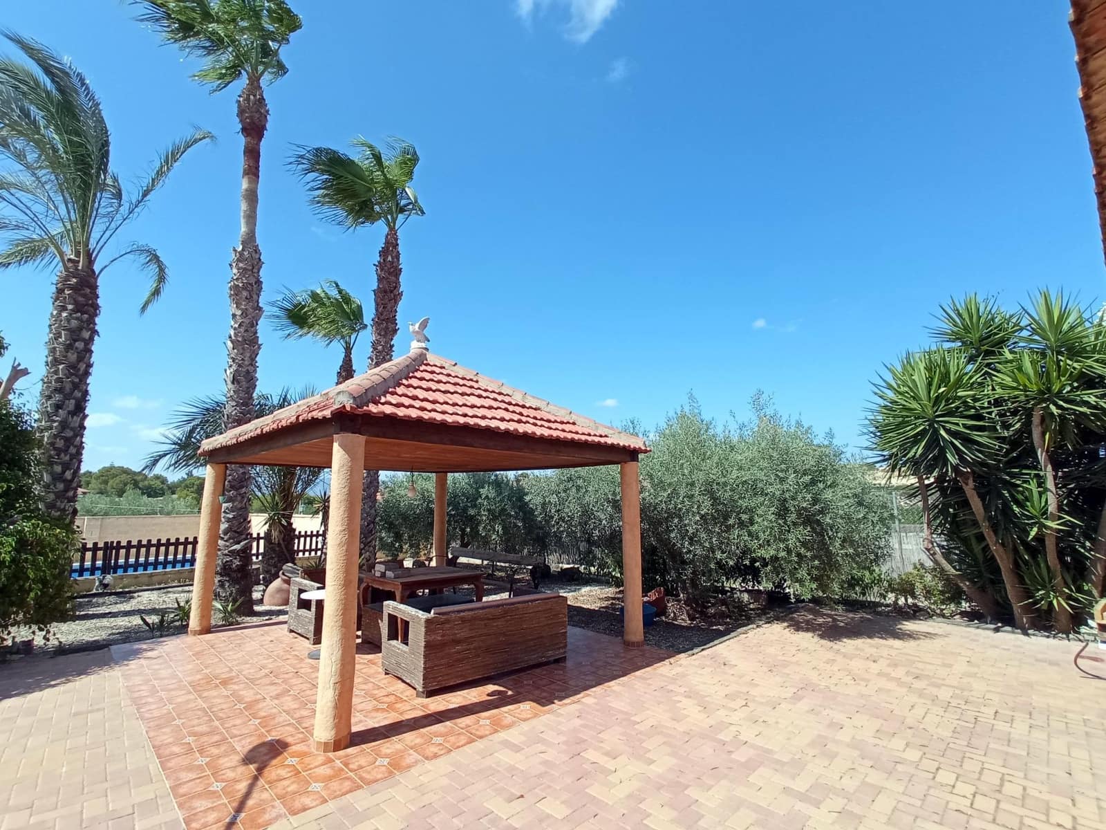 4 bedroom Finca/Country House for sale in Canada de San Pedro with pool - € 255,000 (Ref: 7717646)