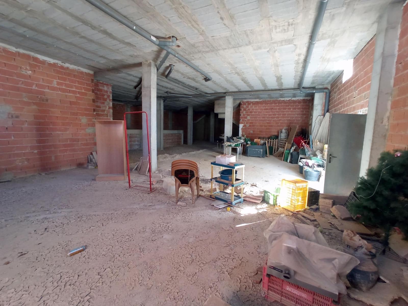 3 bedroom Commercial for rent in Roldan - € 950 (Ref: 8676464)