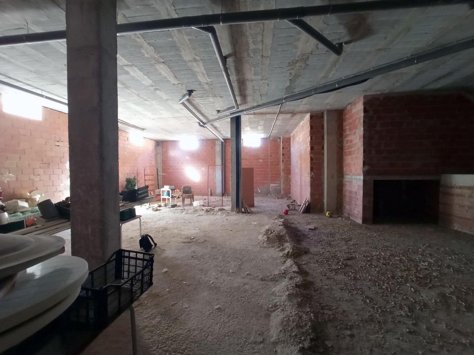 3 bedroom Commercial for rent in Roldan - € 950 (Ref: 8676464)