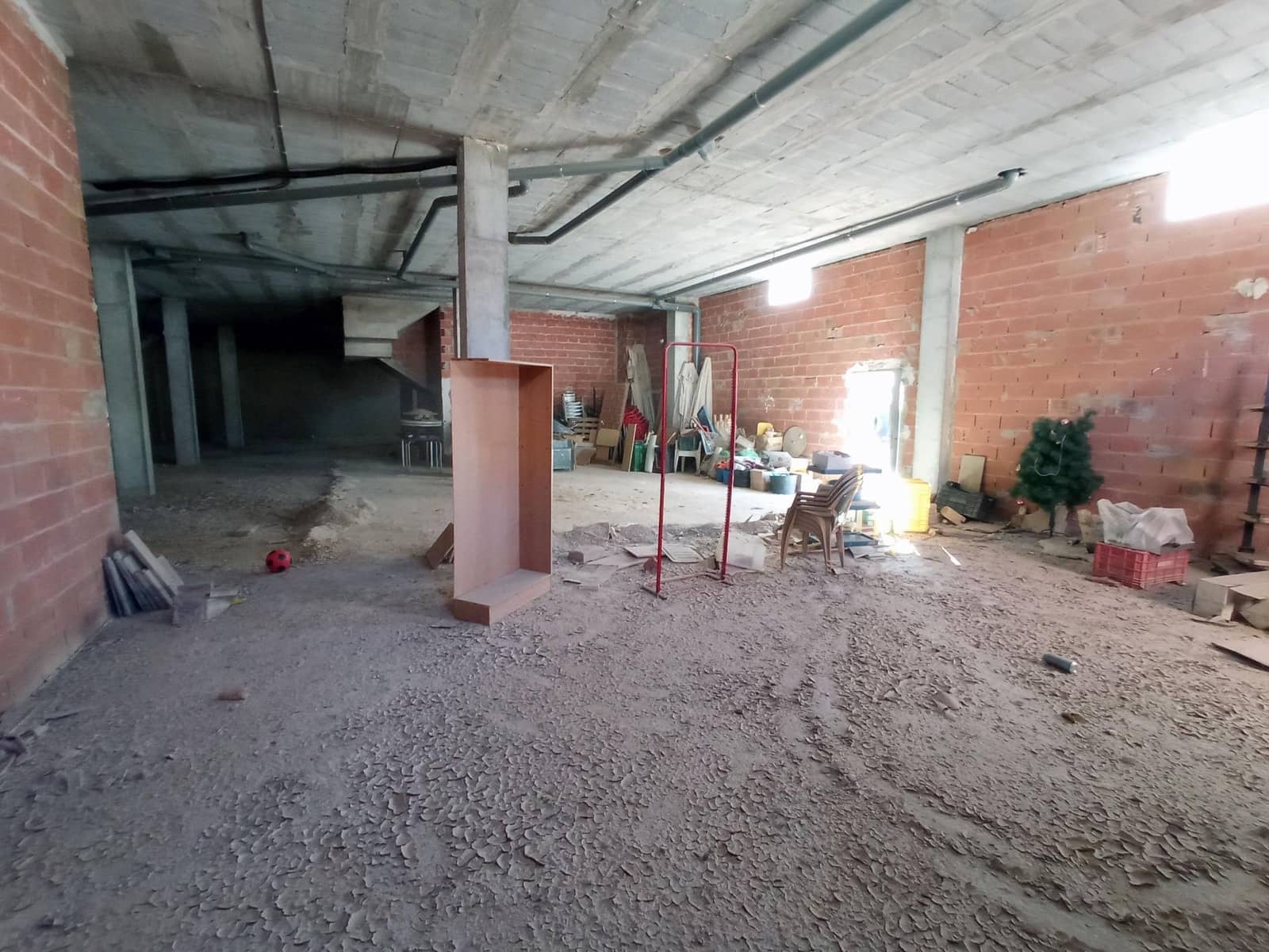 3 bedroom Commercial for rent in Roldan - € 950 (Ref: 8676464)