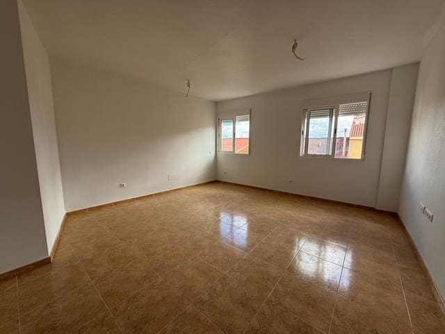 2 soverom Leilighet til salgs i Moratalla med garasje - € 78 000 (Ref: 8676471)