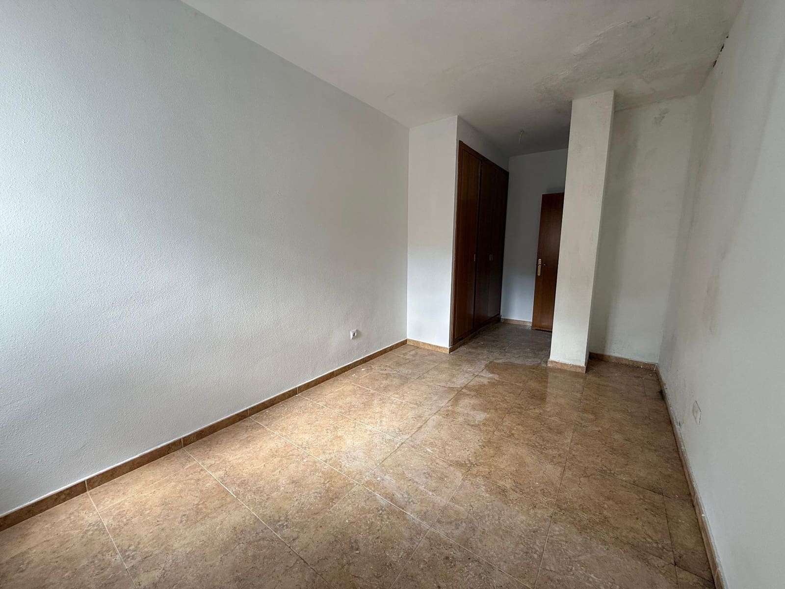 2 bedroom Flat for sale in Moratalla with garage - € 78,000 (Ref: 8676471)