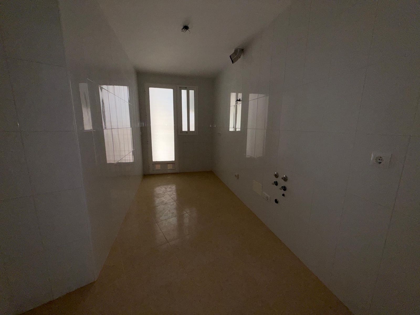 2 bedroom Flat for sale in Moratalla with garage - € 79,000 (Ref: 8676478)