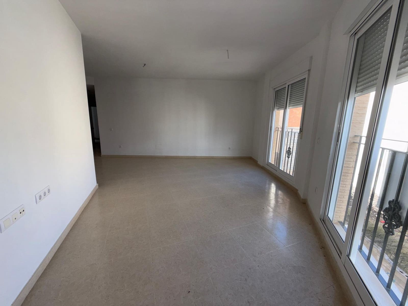 2 bedroom Flat for sale in Moratalla with garage - € 79,000 (Ref: 8676478)