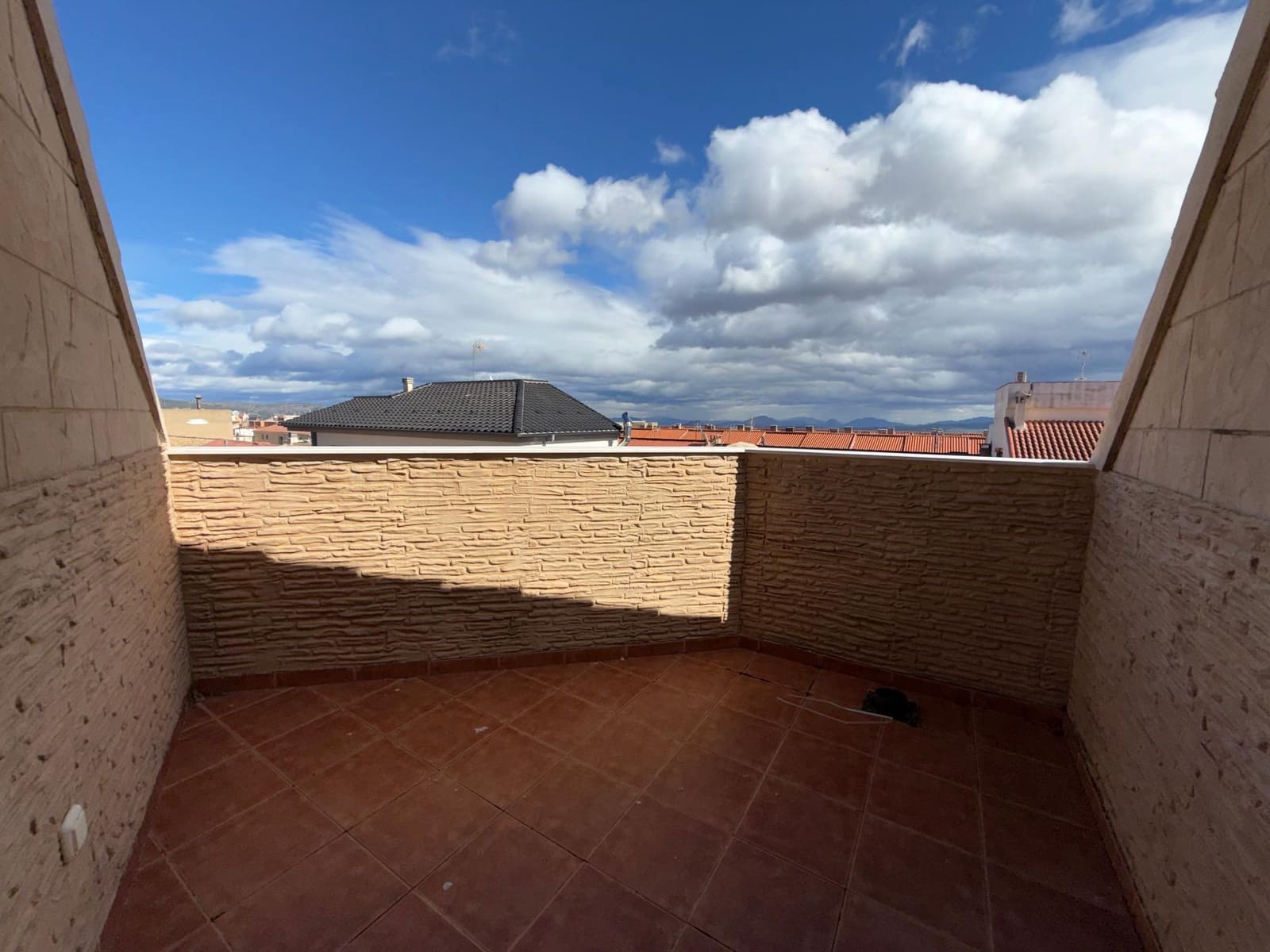 2 bedroom Flat for sale in Moratalla with garage - € 79,000 (Ref: 8676478)
