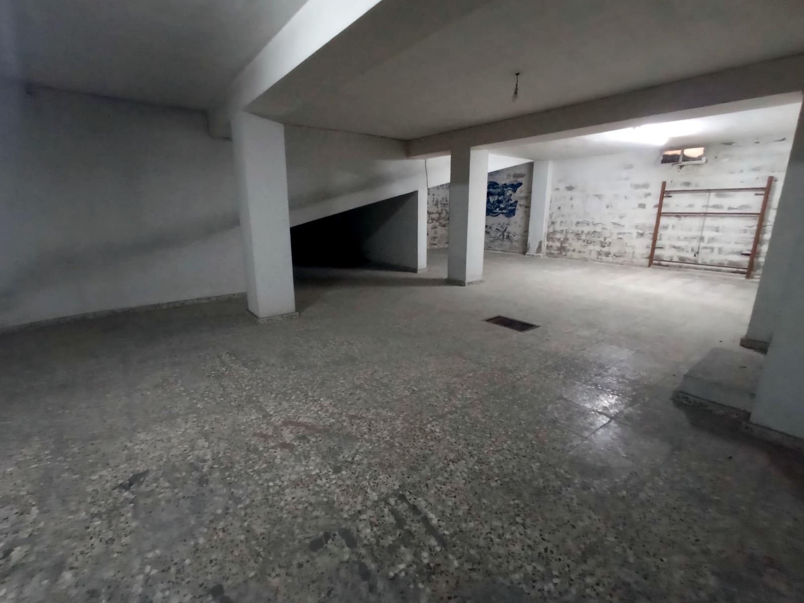 Kommersiell till salu i Roldan - 110 000 € (Ref: 8676490)