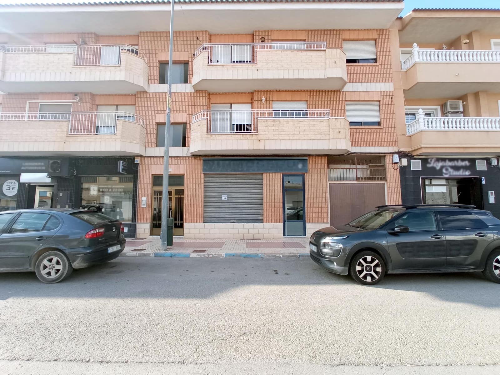 Kommersiell till salu i Roldan - 110 000 € (Ref: 8676490)