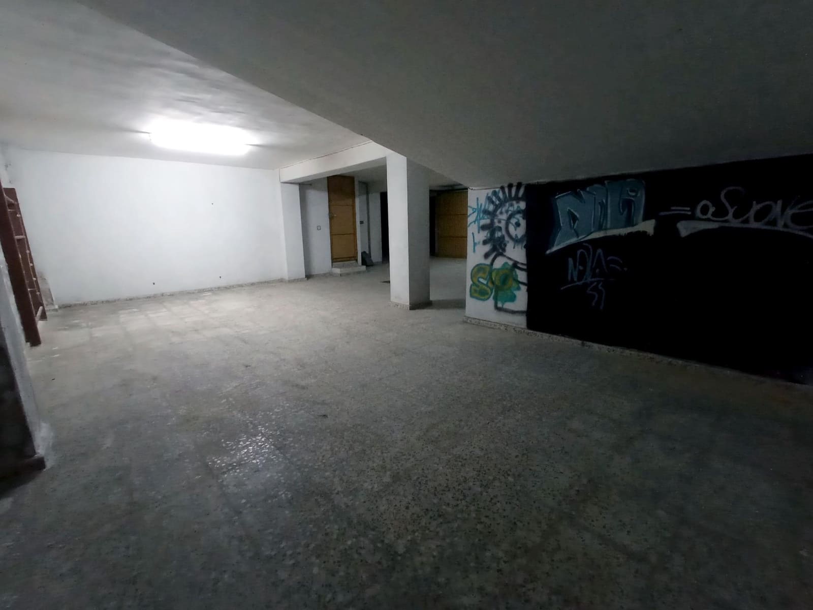 Kommersiell till salu i Roldan - 110 000 € (Ref: 8676490)